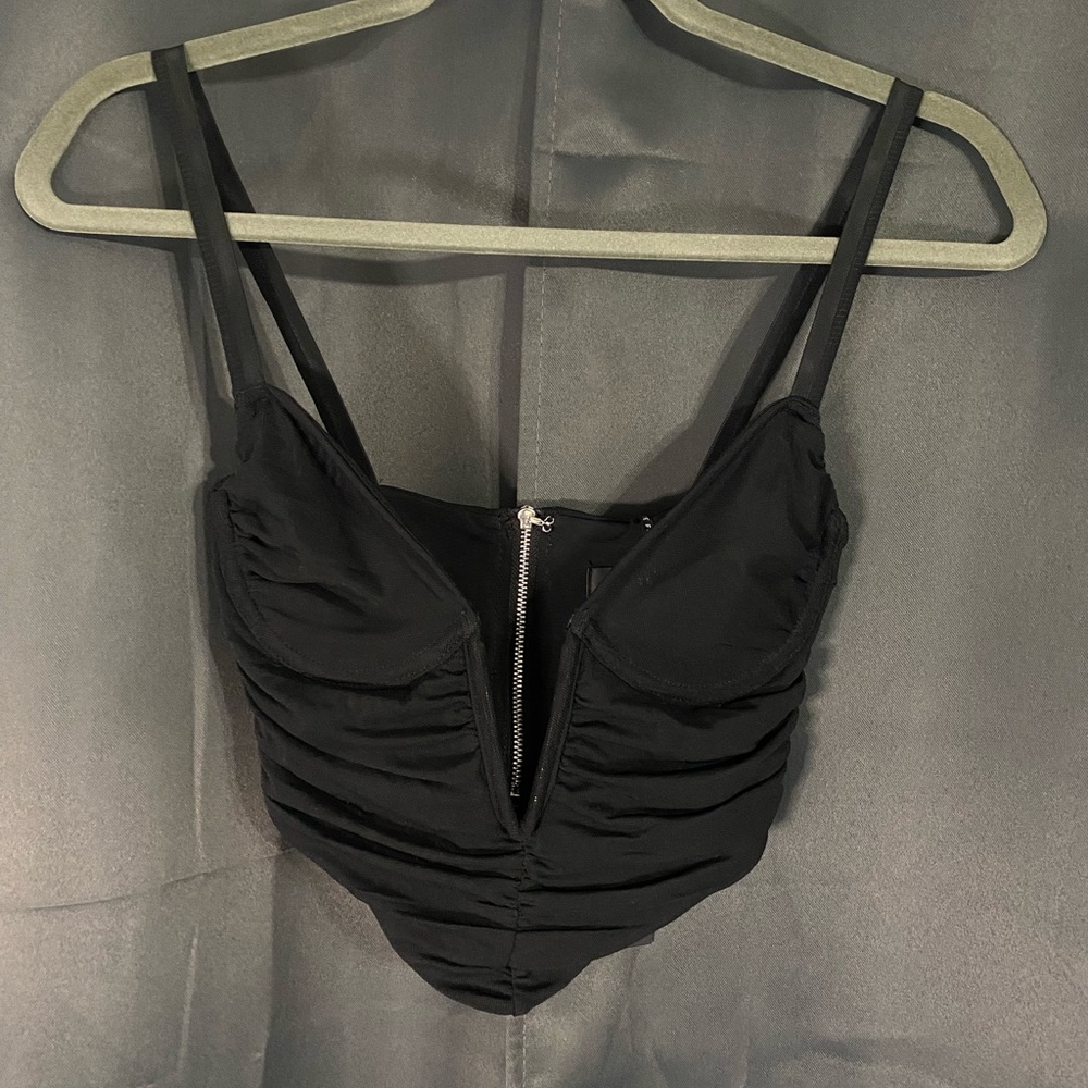 White Fox deep plunge going out tank top in black